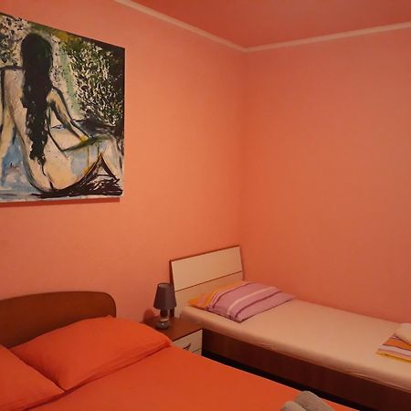 Apartments By The Sea Cove Blaca, Mljet - 4899 Saplunara Room photo